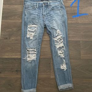 Hollister Boyfriend Jeans